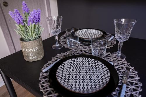 Lily's Studio 7 by Bulgarentals - Central Sofia, Sofia (Foto 6)