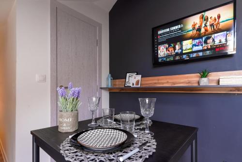 Lily's Studio 7 by Bulgarentals - Central Sofia, Sofia (Foto 9)