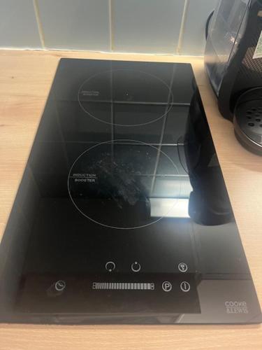 Appartement lumineux en rez-de- jardin Appartement lumineux en rez-de- jardin