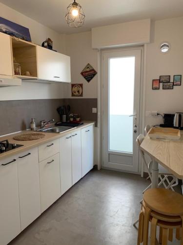 Waikiki Room Type - Studio with Balcony
