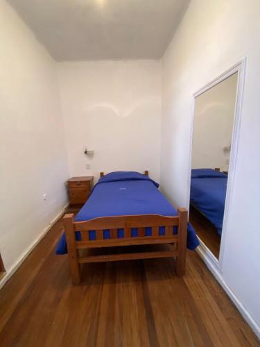 1 twin bed