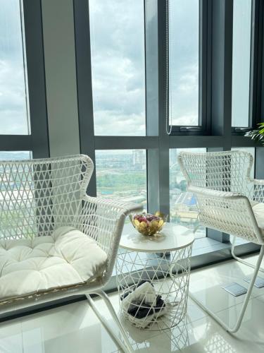 Eastwood Global Plaza Luxury 1Bed Room with 2 Toilets and Laundry Room, Manille