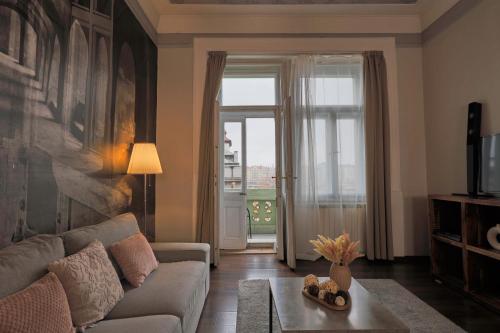 Superior Apartment image 5