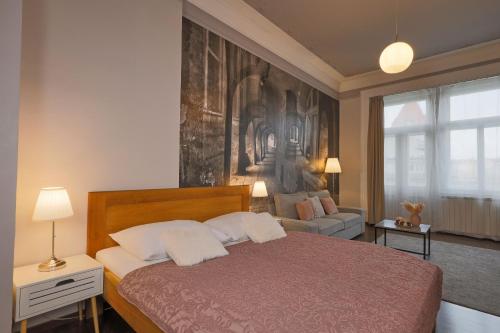 Superior Apartment image 2