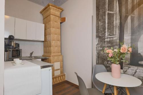 Standard Apartment image 8