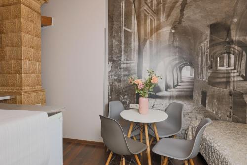 Standard Apartment image 3