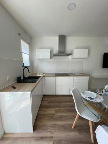 ห้องครัว, Apartamento Tronqueiras in กาโบ ดา ปรายา