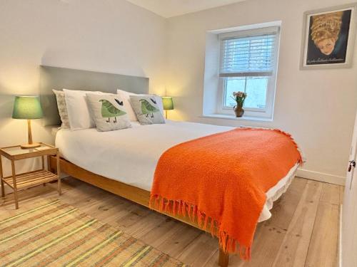 Whirlygig Cottage, near to Penzance Harbour gîte à louer Wharfside Shopping Centre