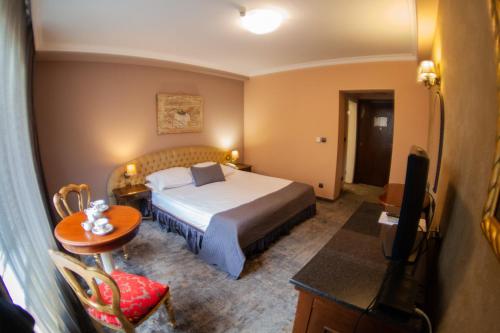 Standard Double Room room in Meg-Lozenetz Hotel