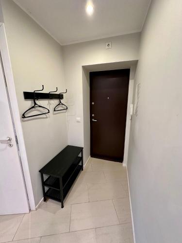 Entrance, Central Location Apartment with Wide Bath in Torupilli