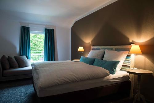 1 queen bed