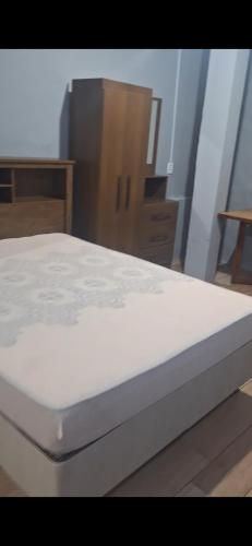 chalé ninho do sabia (chale ninho do sabia) in Praia do Veloso