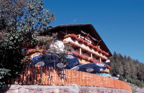 Pension Schönblick - Hotel - Campo di Trens