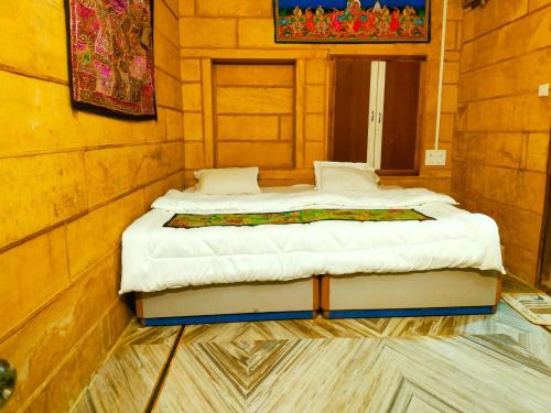 Shouting star hotel Shouting star hotel