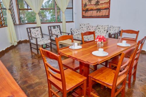 Hera Beachfront Apartment in Malindi