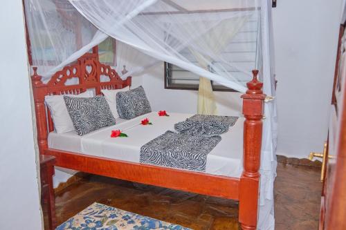 Hera Beachfront Apartment in Malindi