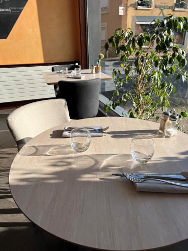 Logis Hôtel.com Restaurant l'Ardoise - image 7