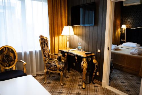 Royal Olympic Hotel - main image