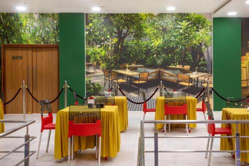 Restaurant, Inventree Hotel The Monarch Bagalur IT Park, Bengaluru in Devanahalli