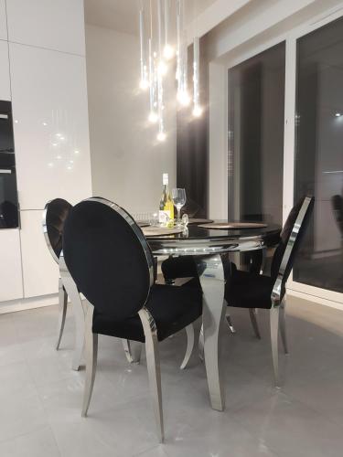 Apartament Black Glamour 728-828-835