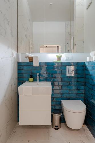Apartament AleMłyn - na wyspie Słodowej, z balkonem i pięknym widokiem- SpaceApart, Breslau (Foto 4)
