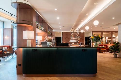 大堂, Hôtel Mercure Villefranche-en-Beaujolais - Ici & Là in 索恩河畔維爾弗朗施