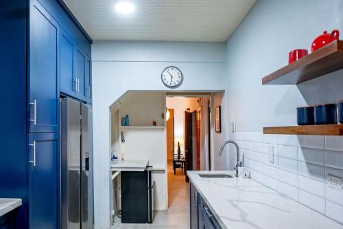 cuisine, Culloden Cove in Whitehouse