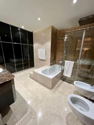 Avenue-3 Guest House - image 12