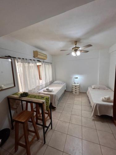 One-Bedroom Apartment image 1
