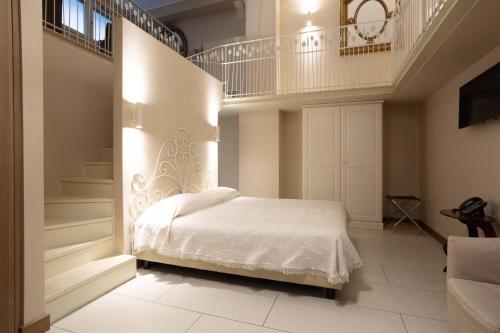 La Castellana Loft Hotel - image 5