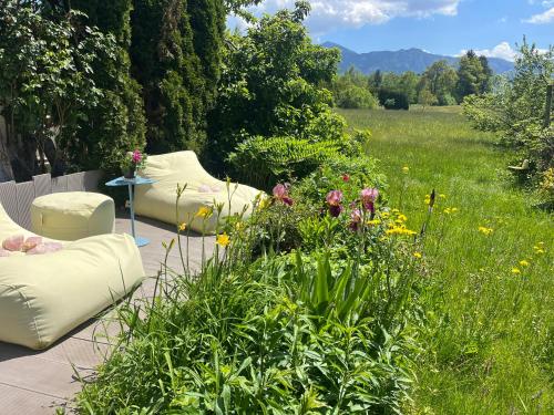 REST - Ferienwohnung Sonnenblume mit schönem Bergpanorama - ab Mai Chiemgaukarte NEU!, Siegsdorf (fotografie 4)