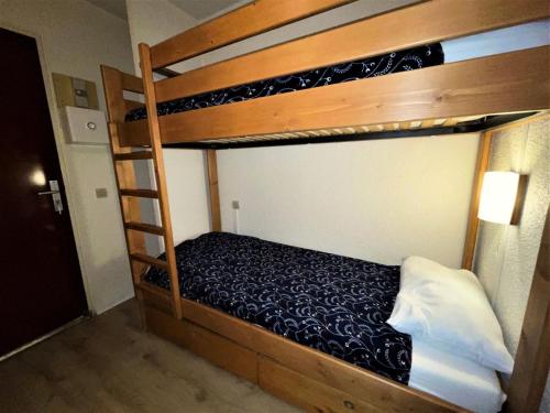 Résidence Carlines I - Studio 4 personnes au pied des pistes aux Ménuires MAE-5694 (Residence Carlines I - Studio 4 personnes au pied des pistes aux Menuires MAE-5694) in Les Bruyeres