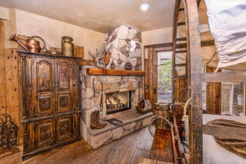 Adobe Grand Villas - image 4