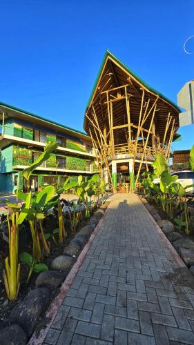 Bonding Coffee Roaster Cafe & Hotel