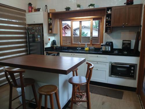 Kitchen, Casa Super Astral no Sul da Ilha near Ancora Sandubar