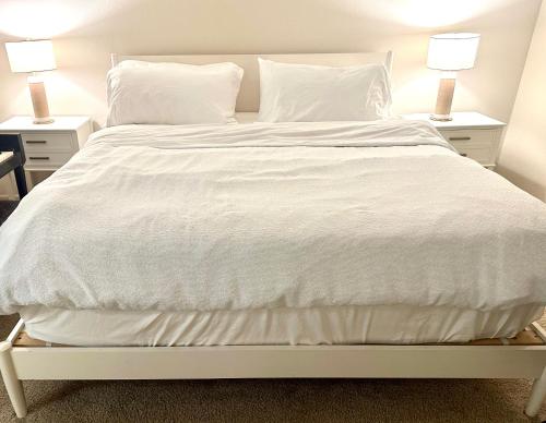 Cozy Gem Near Old Town Pasadena in Pasadena, USA