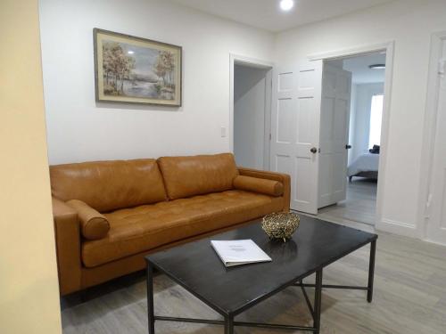 3 Bed Apartment in Quiet Neighborhood in Wayland, USA