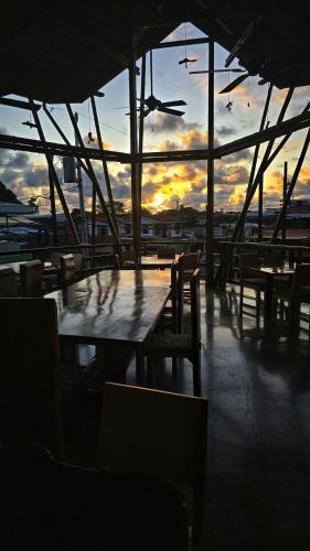 Bonding Coffee Roaster Café & Hotel (Bonding Coffee Roaster Cafe & Hotel) in Quepos