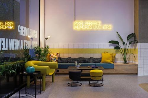 Retroverse Hostel - Athens Retroverse Hostel - Athens