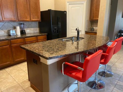 Spacious 4 Bed & 2 Bath Home in the Woodlands, TX, Spring (Foto 7)