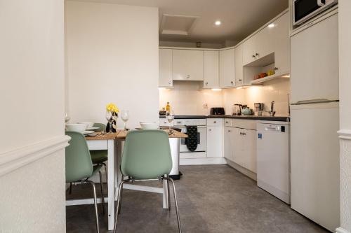 Stunning Georgian Apartment in Grosvenor Place! in Bathampton