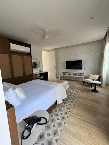 623359322 Casa Continental Hotel Boutique & Suites - Adults Only