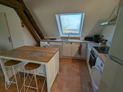 Gîte en forêt avec jardin, terrasse et parking près de la Loire - FR-1-590-530 (Gite en foret avec jardin, terrasse et parking pres de la Loire - FR-1-590-530) in Saint-Firmin-sur-Loire