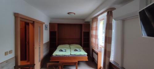 Tatran - Nika obrázok