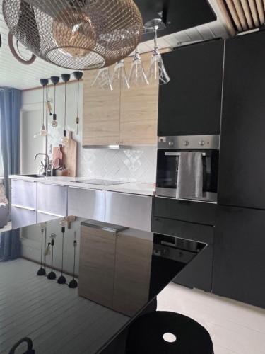 Et steinkast unna tog og ferje terminal, 3 soverom 2 bad Et steinkast unna tog og ferje terminal, 3 soverom 2 bad