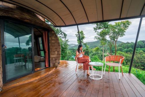 2Someplace Resort in Mae Lao