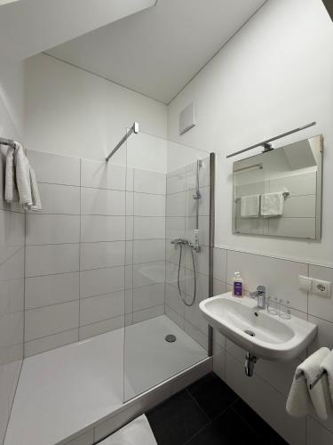 Hotel Löwen - image 11