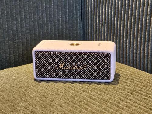 Red Hat Snail Red Hat Snail