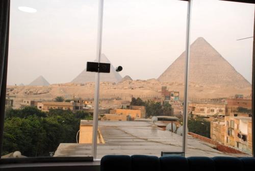 Aza pyramids view guest house - image 12