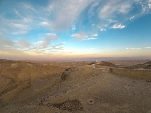 צימר פלטינום - צימר עם ג'קוזי פרטי בערד, Arad (fotografie 10)